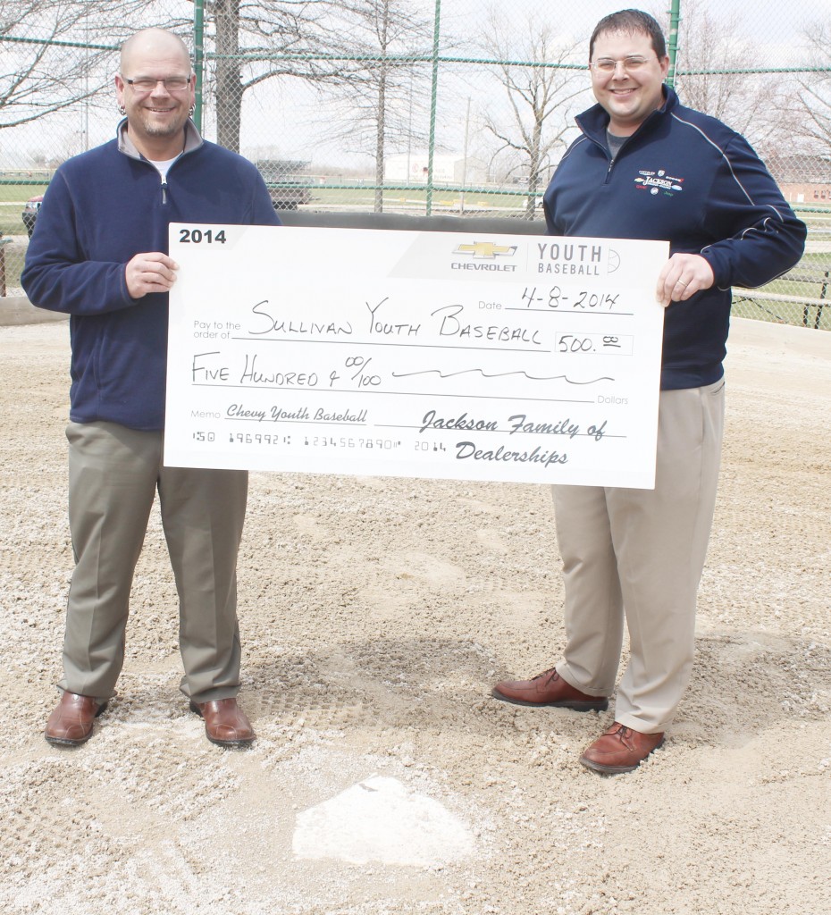 Photo by Keith Stewart Jacksons Donates Jackson Family of Dealerships recently donated $500 to the Sullivan Youth Baseball League as part of the national Chevrolet Youth Baseball program. Pictured, left, is Sullivan Youth Baseball president Dale Smith, and, right, Drew Danalewich, Jackson’s general sales manager.