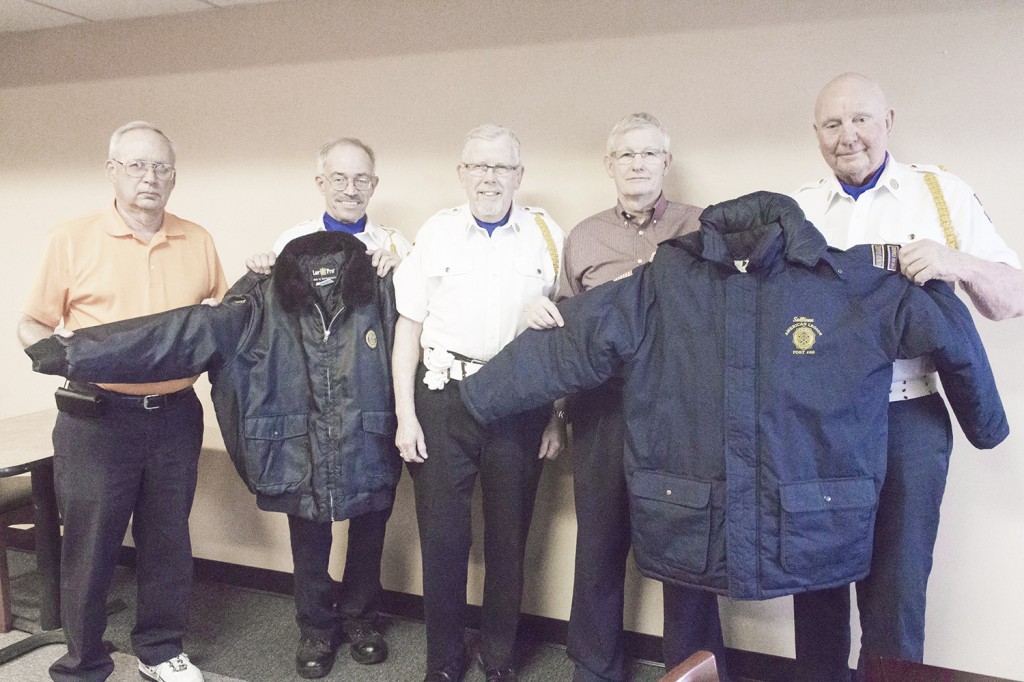 Photo by Keith Stewart Lion’s Club Donation Last month the Sullivan Lion’s Club donated $500 to the American Legion Post 68 Color/Honor Guard, who in turn was able to purchase several parkas and bomber jackets so that members could be adequately dressed when conducting ceremonies, including military rites. Pictured left to right are: Lynn Elder of the Lion’s Club, Mike Keown and Mike Grose (both of the color guard), Lynn Reed, president of the Sullivan Lion’s Club, and Bob Sims (also color guard).