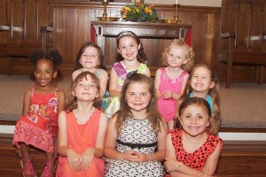 Photo by Keith Stewart Little Miss Contestants Pictured, front row, left to right: Krystina Myers daughter of Nena & Timothy Fridge; Kikyo Brent, daughter of Jennifer Martin & Kevin Brent; Teagan Murphy, daughter of Wyatt & Tiara Murphy; Delanie Yantis, daughter of Rusty & Ali Yantis; and Halle Wardrip, daughter of Brad & Andrea Wardrip; Sammie Hawn, daughter of Cassandra Hawn; 2013 Little Miss Lovington Brynlee Moore, daughter of Jake & Jenny Moore; Makayla Hays, daughter of Tera Newberry & Tyler Hays. 