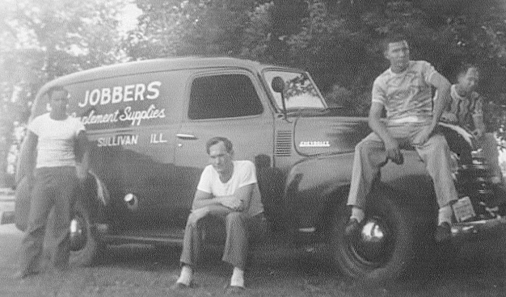 Moultrie Moment of the Week                                                    Pictured from 1946 is a new OK Jobbers’ delivery truck. From left to right: Hank Butler, Floyd Buckalew, Albert Wilhem, and Lynn Huntsburger - Owner/Founder. If you have any other information, please contact the Moultrie County Historical Society at 217-728-4085.