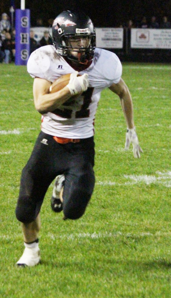 Photo by RR Best Chanley Heykoop makes a run for the end zone Saturday night. Heykoop had 161 yards and a touchdown on 15 carries.