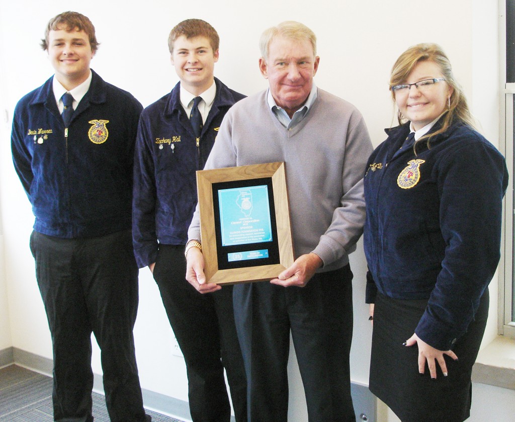 Submitted FFA Support Recognized Alan C. Horn of Sullivan was recently presented with a plaque of appreciation by local FFA officers for the more than 25 years of monetary support to the foundation. Horn accepted the honor on behalf of Camazi Corp.