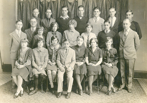 Moultrie Moment of the Week                                                    Pictured here are second semester students from the Sullivan High School Student Council. This photo was taken in 1927. Please submit photos to the News Progress for future consideration. Originals will be saved for return or forwarded to Moultrie County Historical Society. If you have any other information, please contact the Moultrie County Historical Society at 217-728- 4085.