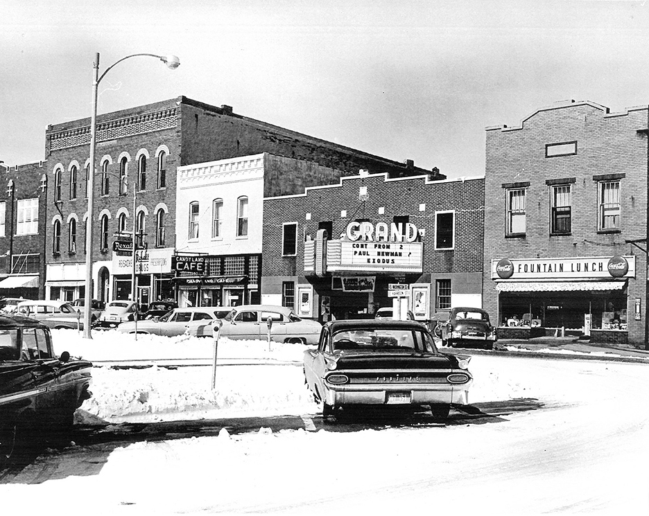 Pictured above is the north side of the square in Sullivan circa 1959. Please submit photos to the News Progress for future consideration. Originals will be saved for return or forwarded to Moultrie County Historical Society. If you have any other information, please contact the Moultrie County Historical Society at 217-728- 4085.