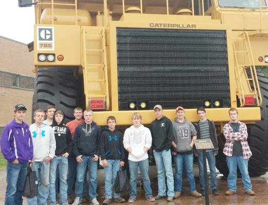 Photo Submitted Shelbyville high school students visit Caterpillar in Decatur for a tour.