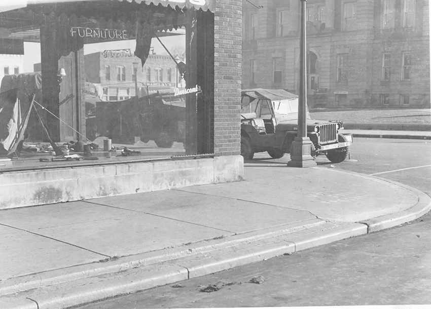 Pictured above is the corner of Main St. and Harrison St. in Sullivan. This photo was possibly taken around WWII era. Please submit photos to the News Progress for future consideration. Originals will be saved for return or forwarded to Moultrie County Historical Society. If you have any other information, please contact the Moultrie County Historical Society at 217-728- 4085.