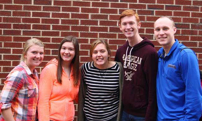 Photo submitted State Scholars The Illinois Student Assistance Commission (ISAC) has recognized Illinois High School students scholastic achievements for 2016-17. Okaw Valley High School had five students named Illinois State Scholars based on outstanding academic achievement. Those students are Gretchen Macklin, Nicole Miller, Charli Uhlrich, Nick Tipsword and Alex Martin.