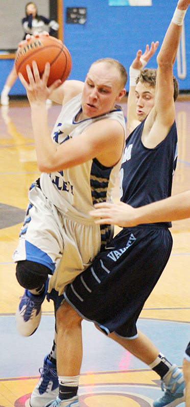 Photo by RR Best Timberwolf Alex Martin drives for back to back scores in second quarter action against the Storm.