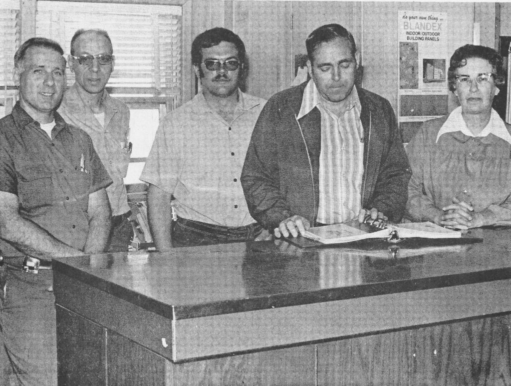 Pictured above are Alexander Lumber Co. (Sullivan) employees in 1976. Please submit photos to the News Progress for future consideration. Originals will be saved for return or forwarded to Moultrie County Historical Society. If you have any other information, please contact the Moultrie County Historical Society at 217-728- 4085.