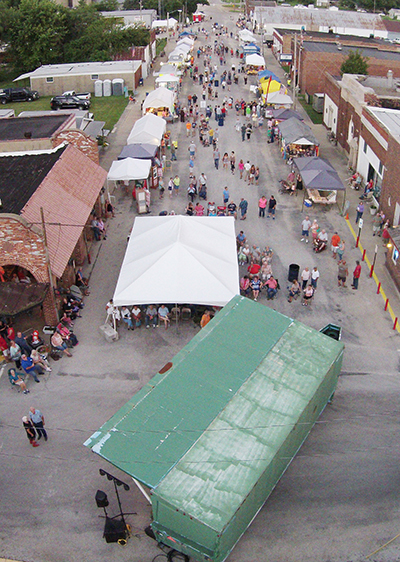 Drone Photo by RR Best Findlay Walleye Festival The Findlay Walleye Festival was held July 29-31. The walleye tent in the firehouse opened at 4 p.m. Friday. Battle Creek Band, Kidd Kaddilack, and Whiskey Bend performed Friday evening. The walleye parade followed a community pancake breakfast. A classic car show, kiddie tractor pull and 3 on 3 basketball were Saturday. Eddie Webb and Southern Cross, played as well as Forest Parker performing. Sounds of Swing Big Band, Feudin’ Hillybilly and Big Spike Hammer Blue Grass all played Saturday evening. A Jimmy Buffet style party closed the event Sunday.