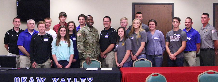 Photo courtesy OVHS Corps of Engineers and Okaw Valley School District recently began a vocational cooperative program on 40 acres of Corps property in Shelby and Moultrie counties. Pictured above are Okaw Valley students, administration and the Corps of Engineers during the agreement’s official signing at the Lake Shelbyville headquarters. 