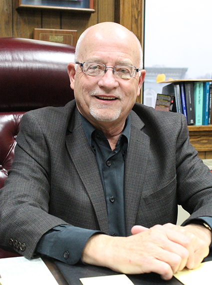 Photo by Mike Brothers Sullivan City Adminstrator Dan L. Flannell assumes new duties after retiring as Chief Judge of the Sixth Judicial Circuit in January.