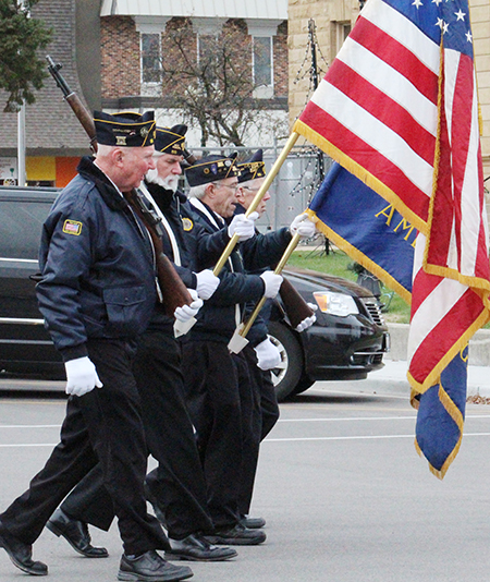 parade-leg-guard_0724